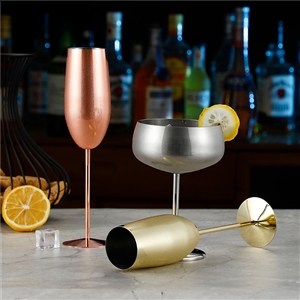 แก้วค็อกเทล แก้วไวน์ แก้วเหล้า อุปกรณ์ค็อกเทล บาร์เหล้า บาร์เทนเดอร์ Cocktail Shaker